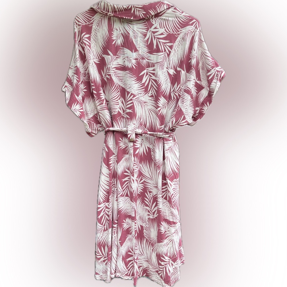 Torrid Mauve and Cream Leaf Print Dress